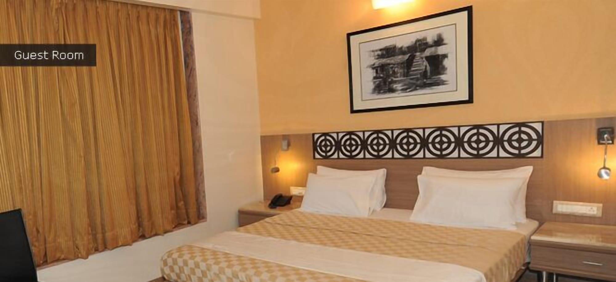 Hotel Unicontinental Mumbai Exterior foto